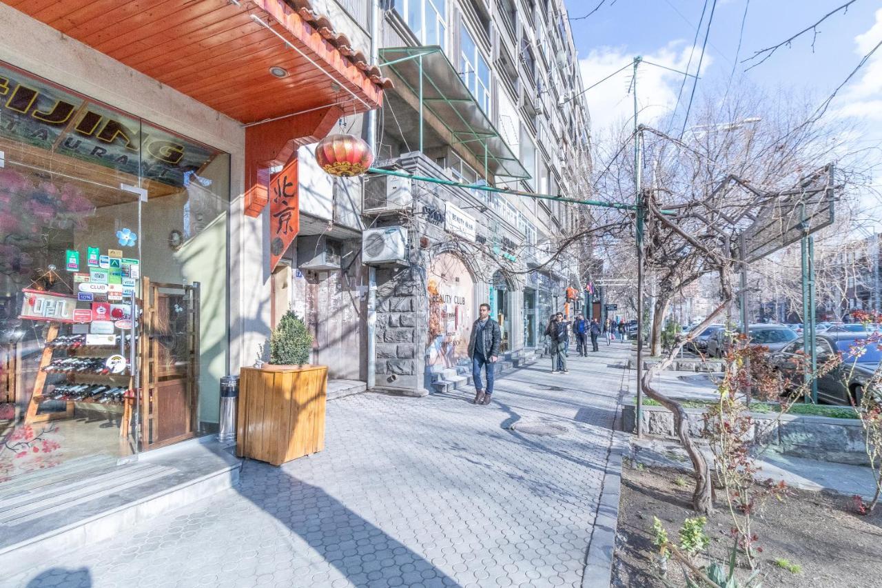 Stay Inn Apart-Hotel On Sayat-Nova Avenue Ereván Exterior foto